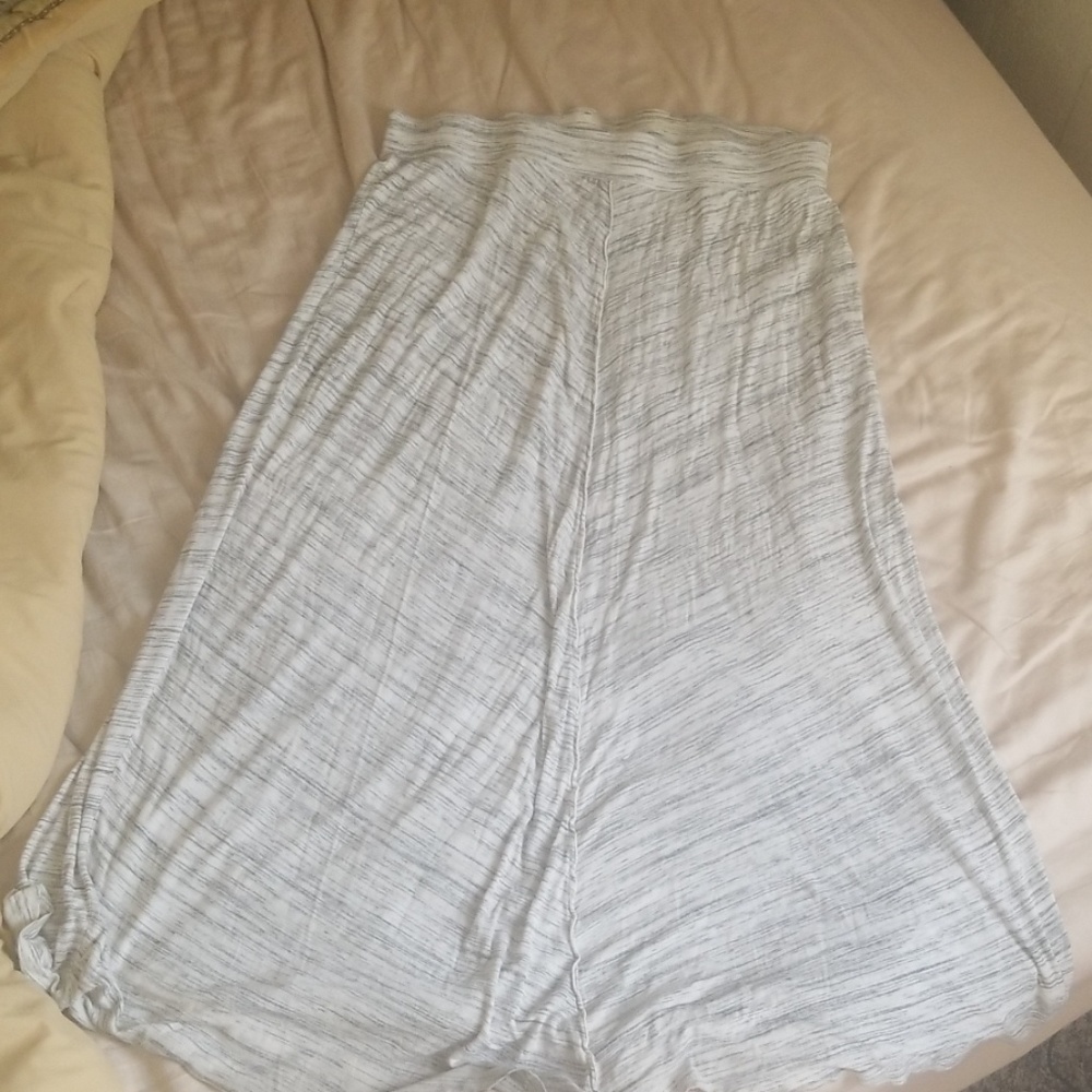 XL grey skirt